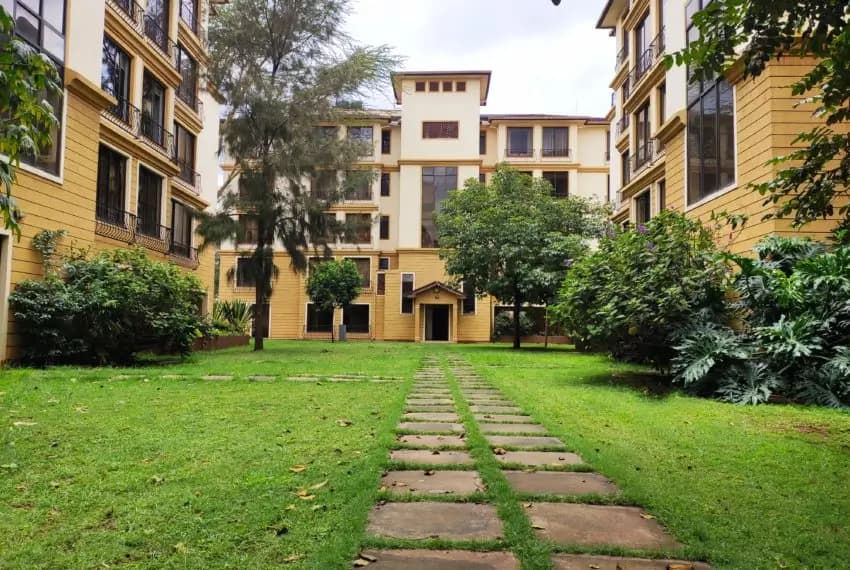 St. Martin's Court