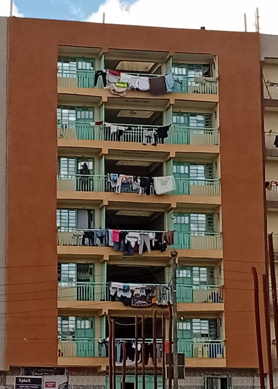 Flat Next to Gracious Suites
