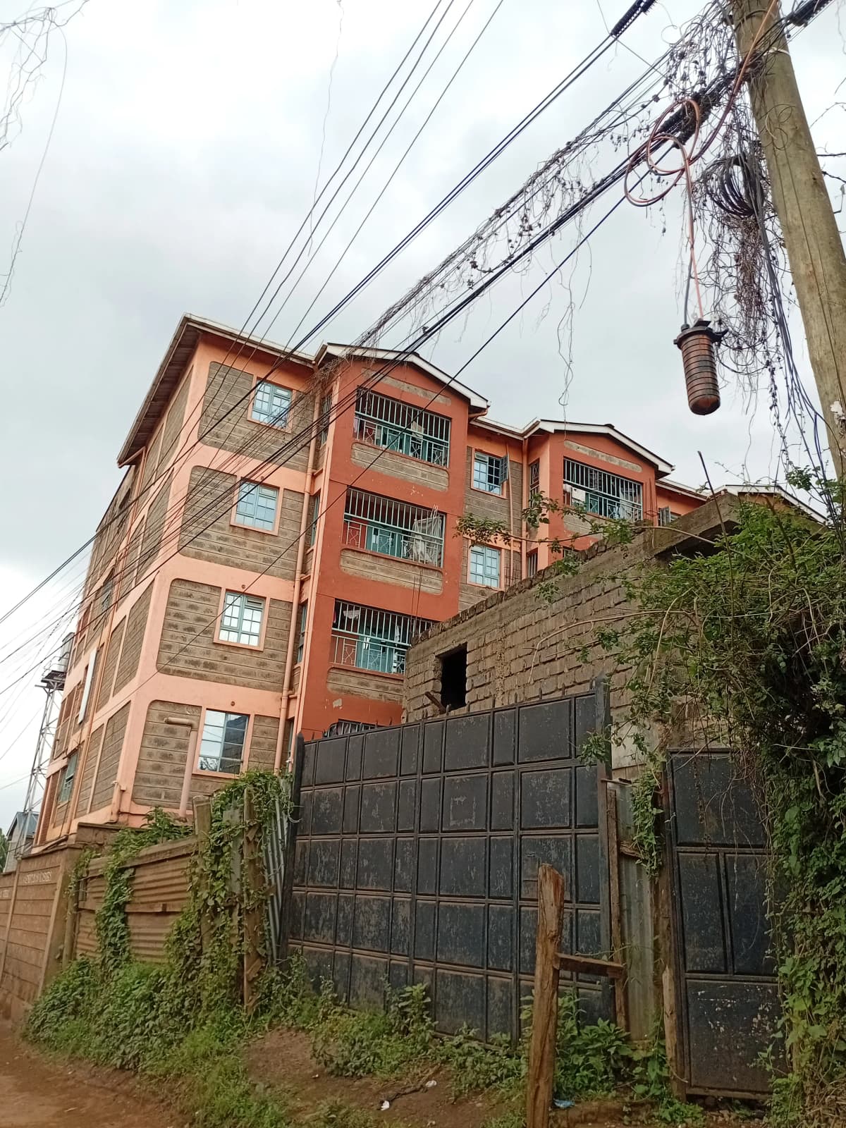 Reley Apartments